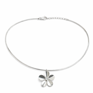 Colar Choker Rígida Prateada com Pingente Flor  Feminino – LILLARA SEMIJOIAS
