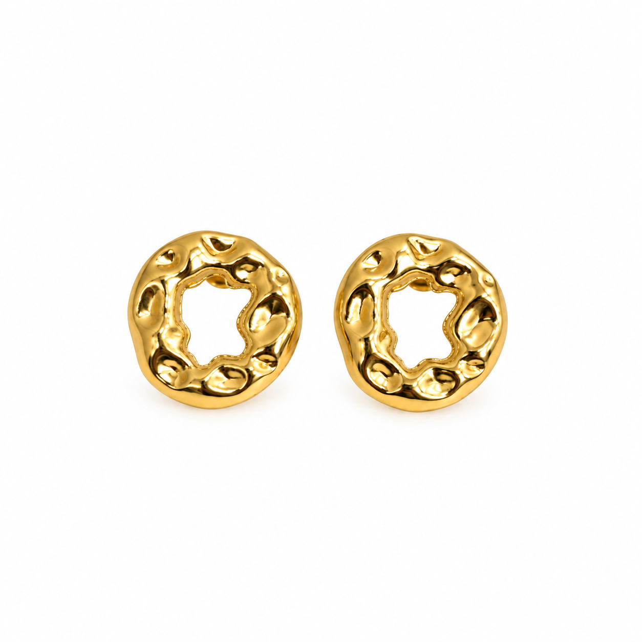 Brinco Orgânico Dourado Vazado com Textura em Relevo
